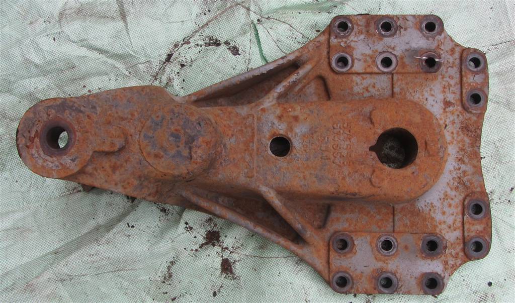 Кронштейн полурессоры для Renault Premium DXI 7421682250