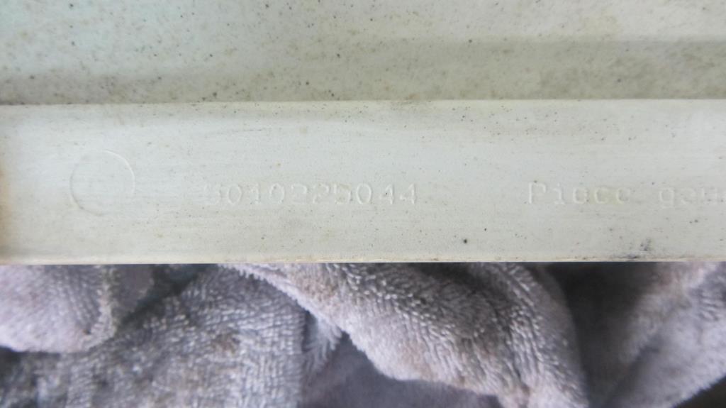 Дефлектор (обтекатель) кабины для Renault Premium Dci 5010225044