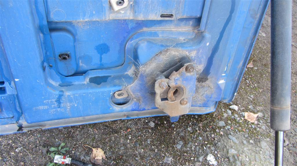 Капот для Iveco EuroTech 8143891