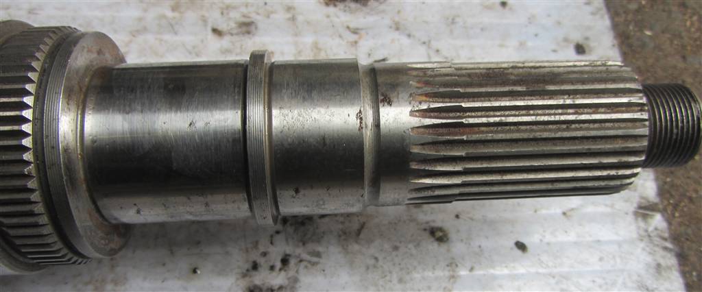 Вал КПП (АКПП, раздатки) для МАЗ 4370 1307304623