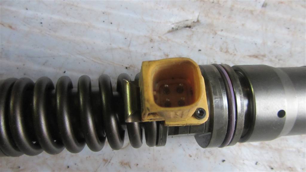 Форсунка дизельная электрическая для Volvo FH13 20584347