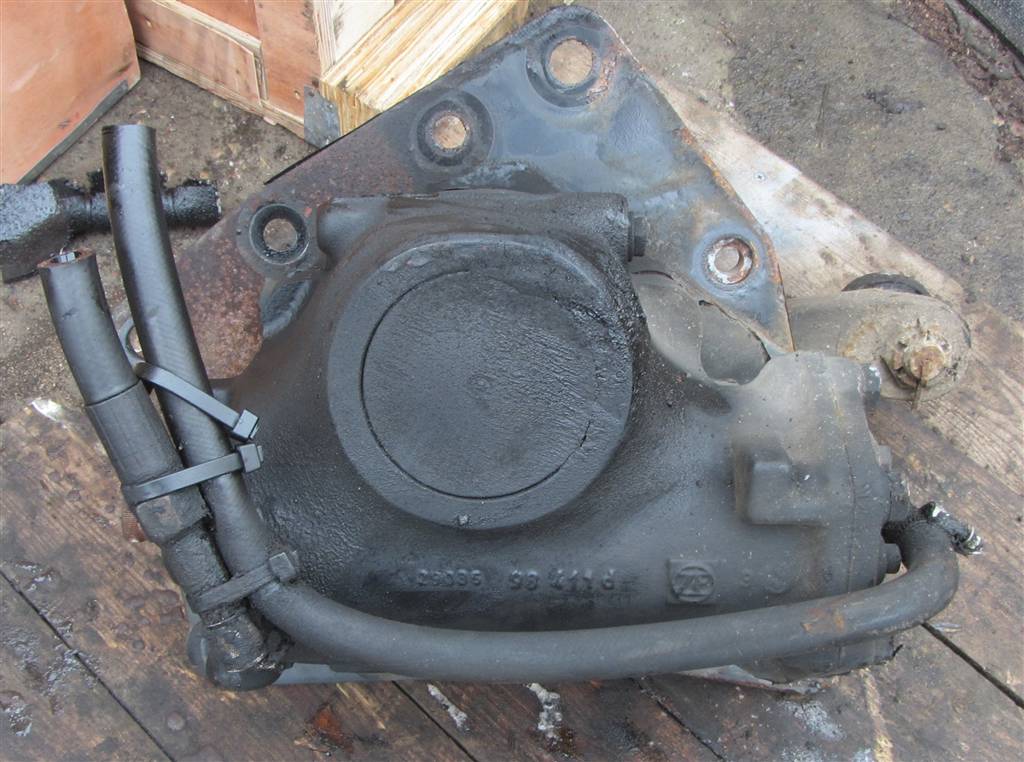 Гидроусилитель руля ( рулевой механизм ) для Renault Magnum DXI 7400250341