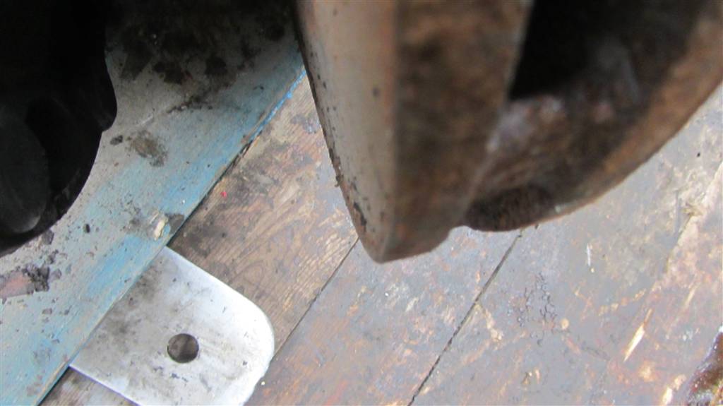 Ступица задняя для Renault Magnum DXI 7420535263