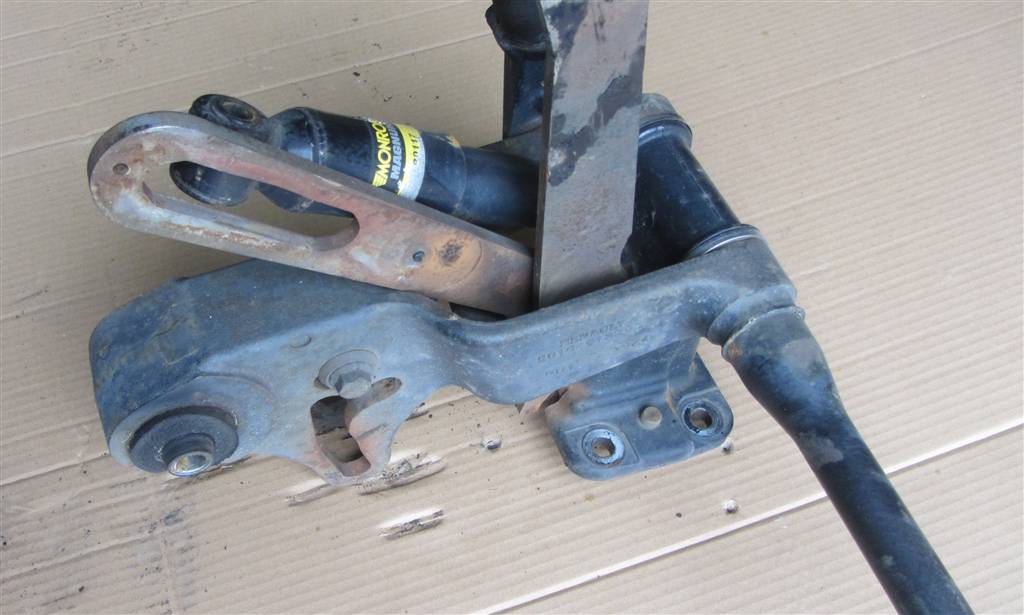 Стабилизатор кабины для Renault Magnum DXI 5010629419