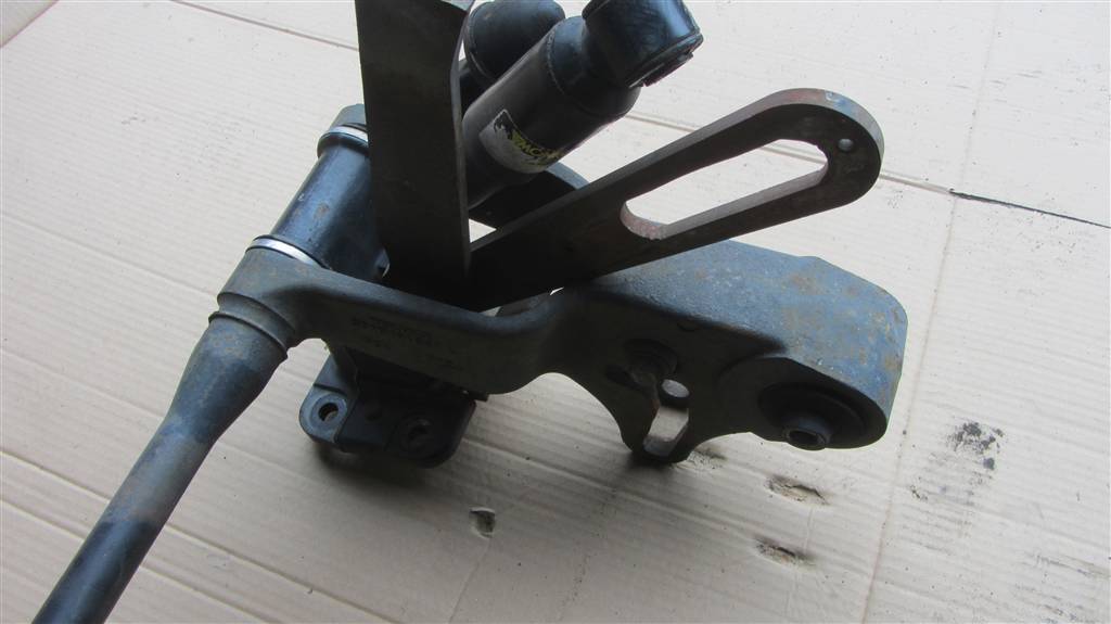 Стабилизатор кабины для Renault Magnum DXI 5010629419