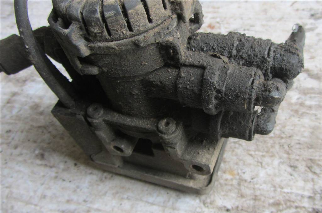 Кран модулятор тормозов передний ebs для Renault Premium DXI 20828237