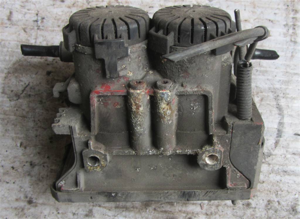 Кран модулятор тормозов задний ebs для Renault Magnum DXI 20828241