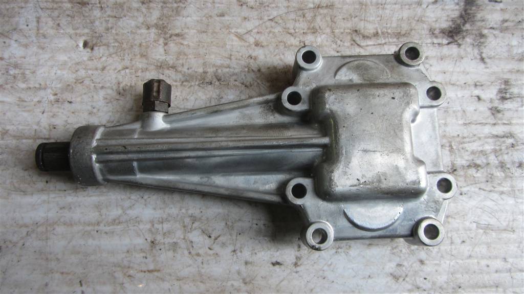 Крышка коробки передач для МАЗ 4370 1307306246