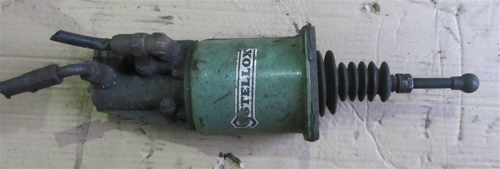 Пневмогидроусилитель сцепления для Iveco EuroTech 83-15028-SX