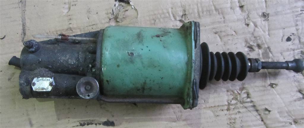 Пневмогидроусилитель сцепления для Iveco EuroTech 83-15028-SX