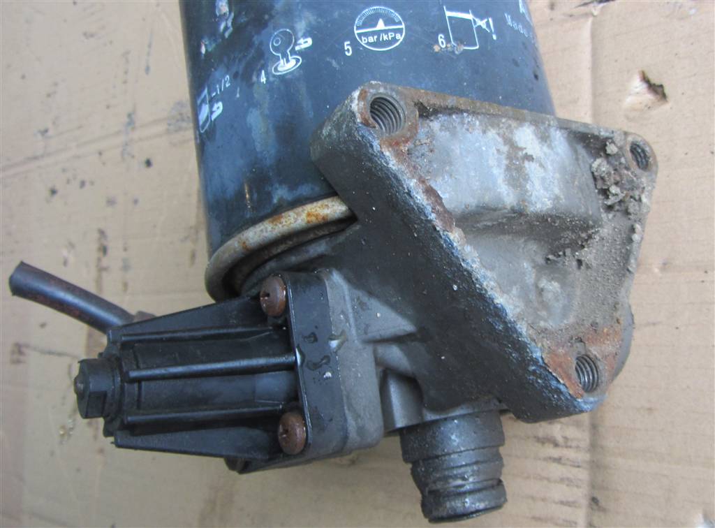 Кран регулятор давления осушитель тормозной системы для Iveco EuroTech 8160464