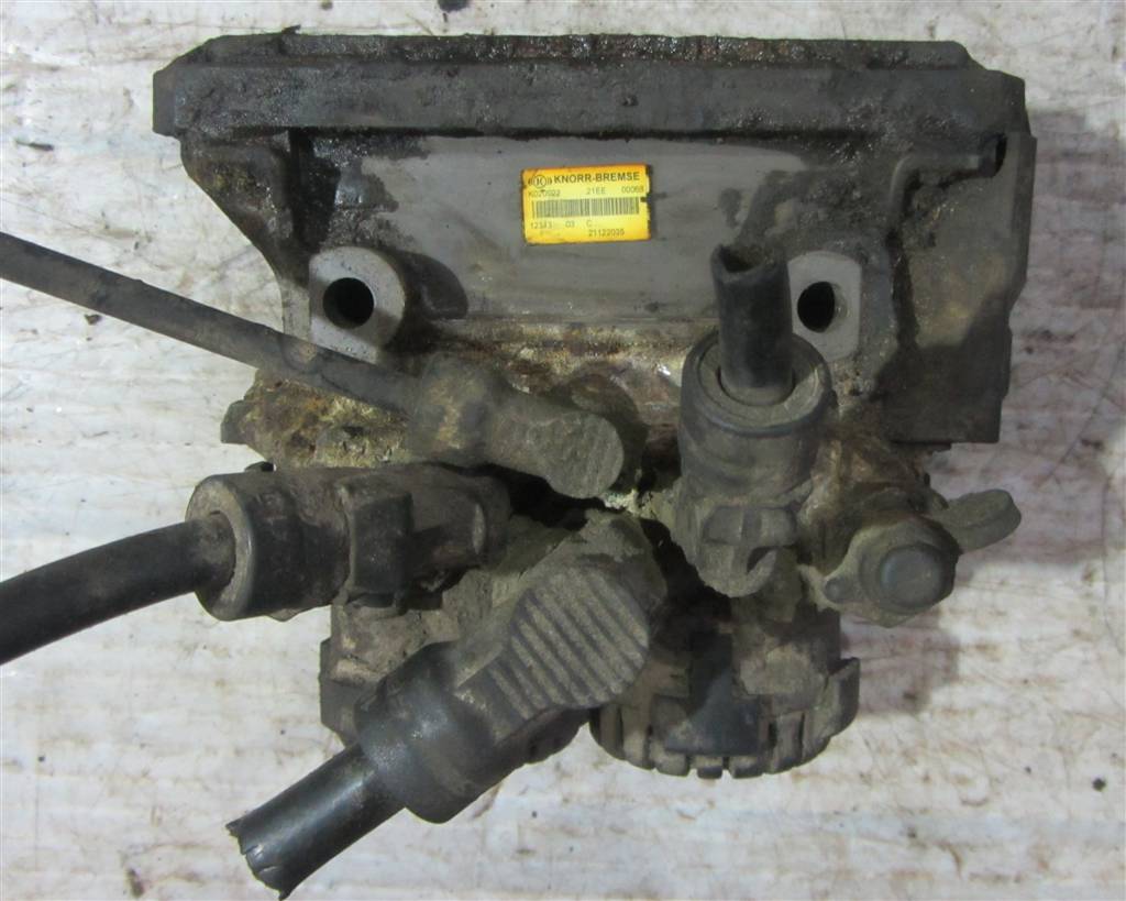 Кран модулятор тормозов задний ebs для Volvo FM 21122035