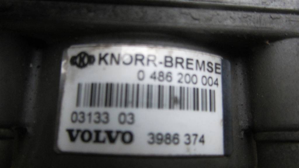 Кран главный тормозной для Volvo FH12 3986374