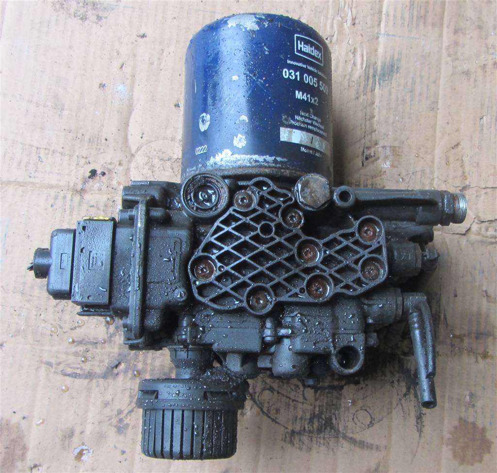 Кран регулятор давления осушитель тормозной системы для Mercedes Actros A0014462064