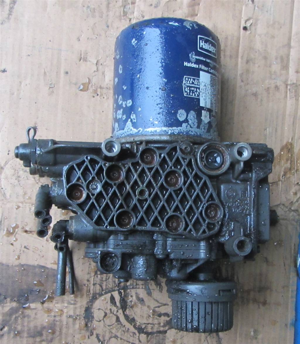 Кран регулятор давления осушитель тормозной системы для Mercedes Actros A0014462064