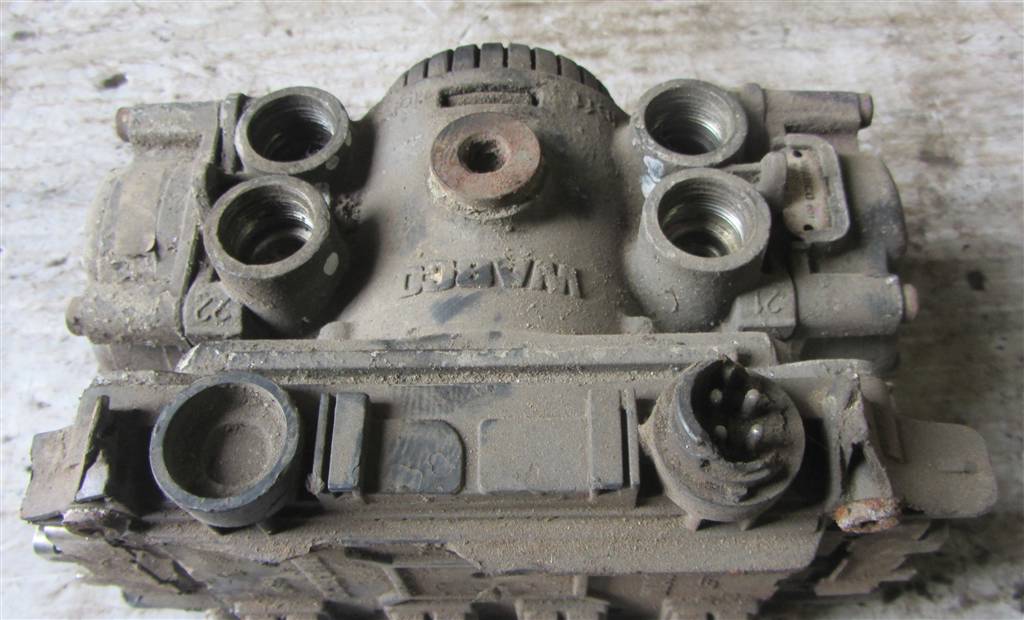 Кран модулятор тормозов задний ebs для DAF Xf 105  4801040030