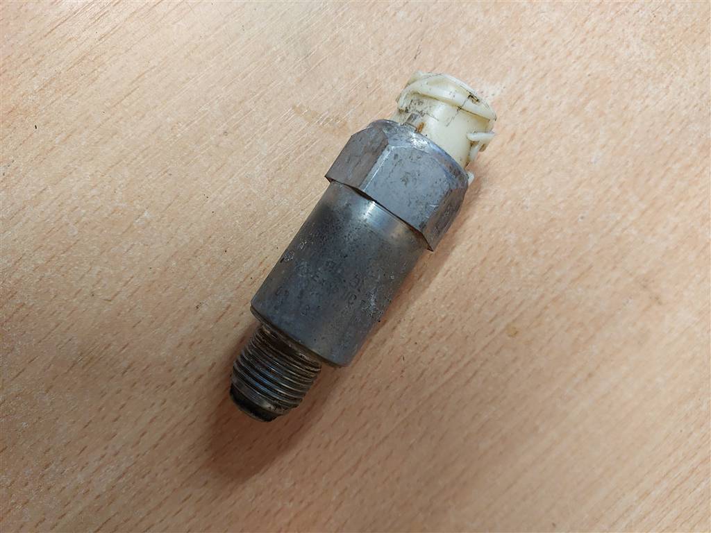 Датчик скорости для Scania 6-series 217120002135