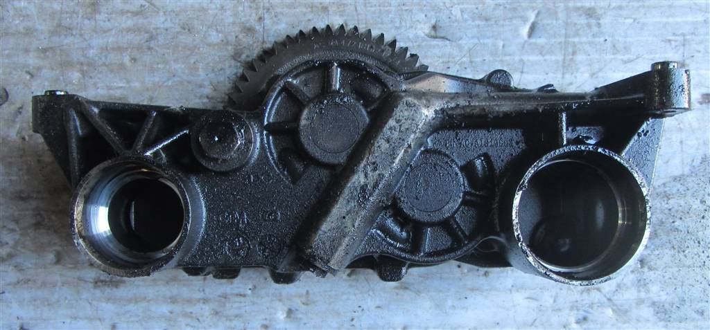 Насос масляный для Mercedes Actros A 4711802601