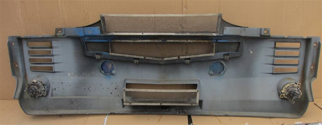 Бампер передний для Renault Magnum DXI 5010468579