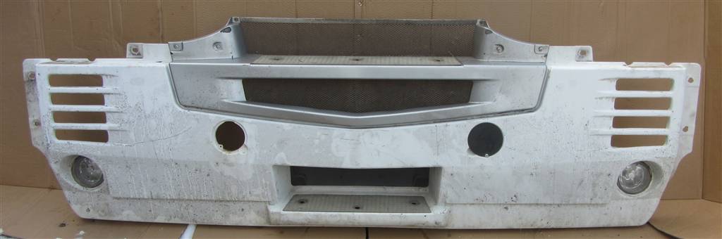 Бампер передний для Renault Magnum DXI 5010468579