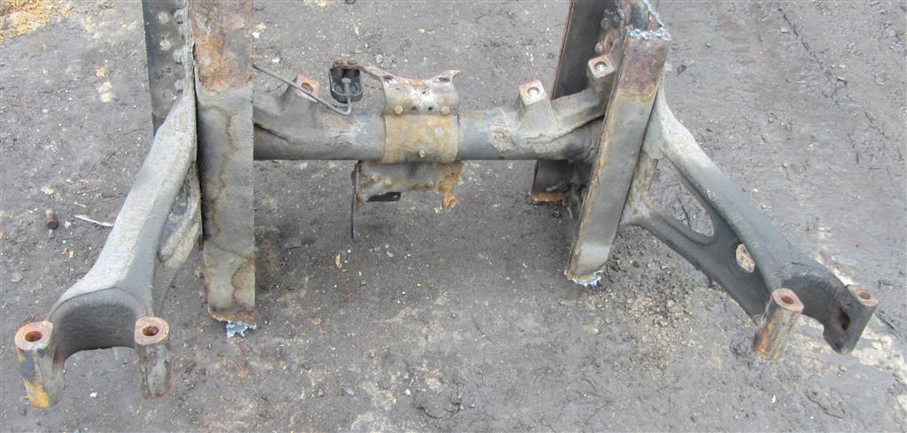 Траверса нижняя для MAN TGX 81412305223