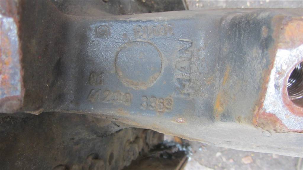 Траверса нижняя для MAN TGX 81412305223
