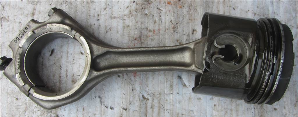 Поршень с шатуном для DAF Xf 105  1865030