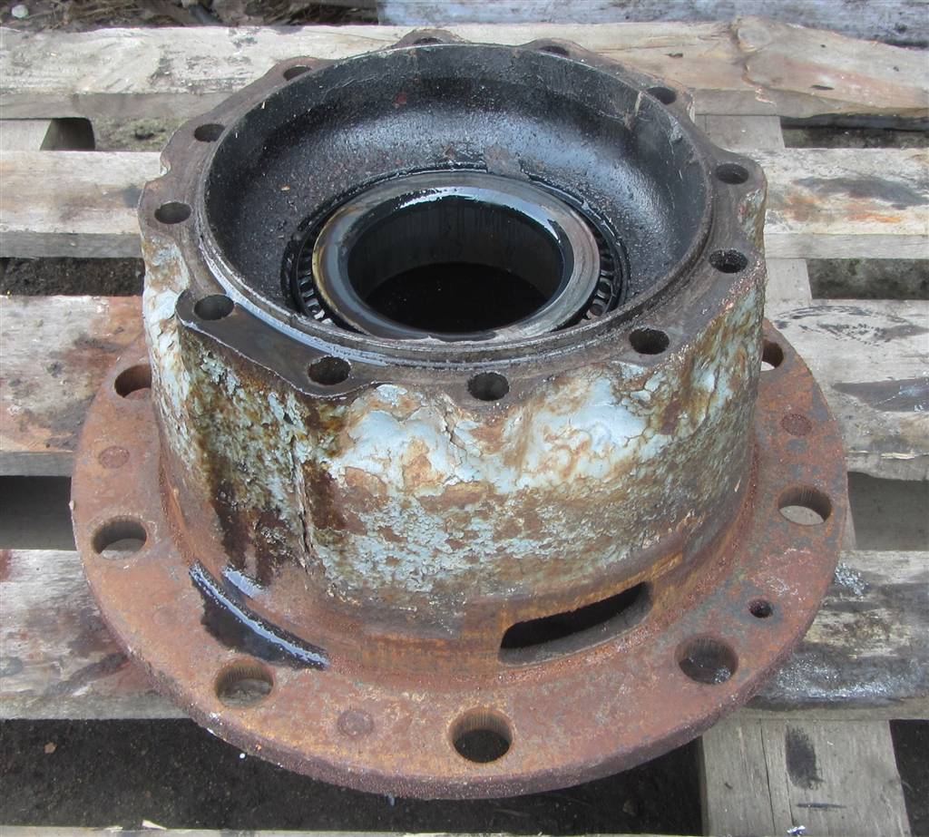 Ступица задняя для Renault MAJOR