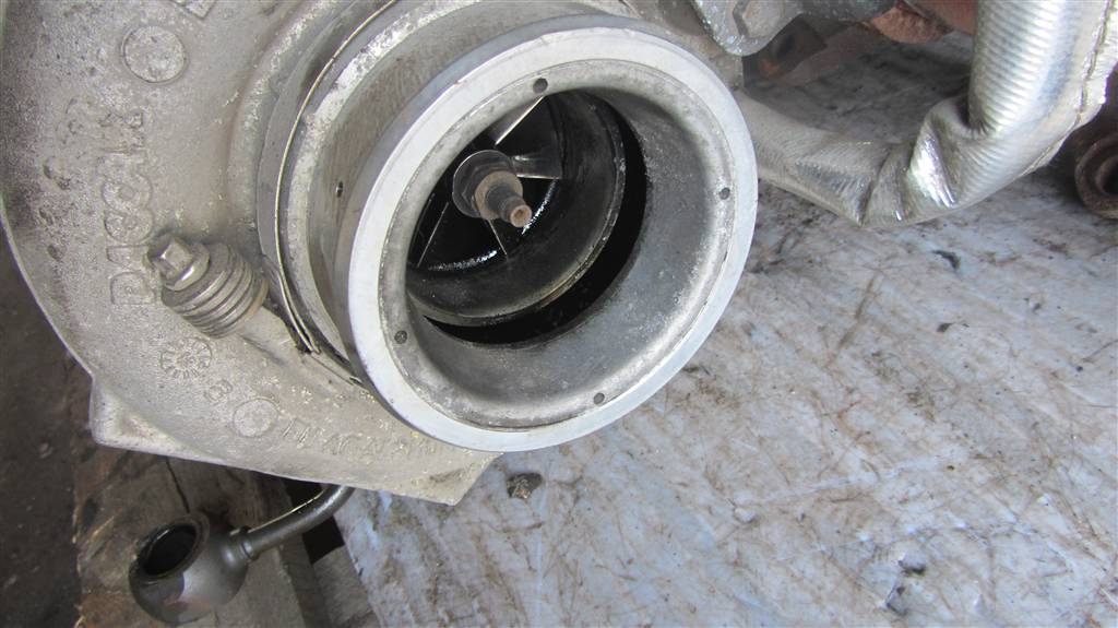 Турбокомпрессор для DAF Xf 105  1897354