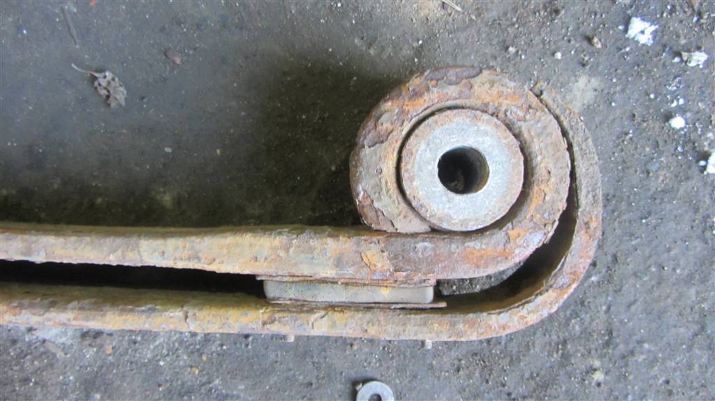 Рессора передняя для DAF Xf 105  1381683