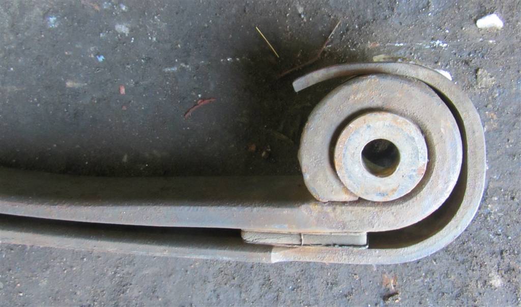 Рессора передняя для DAF Xf 105  1381683