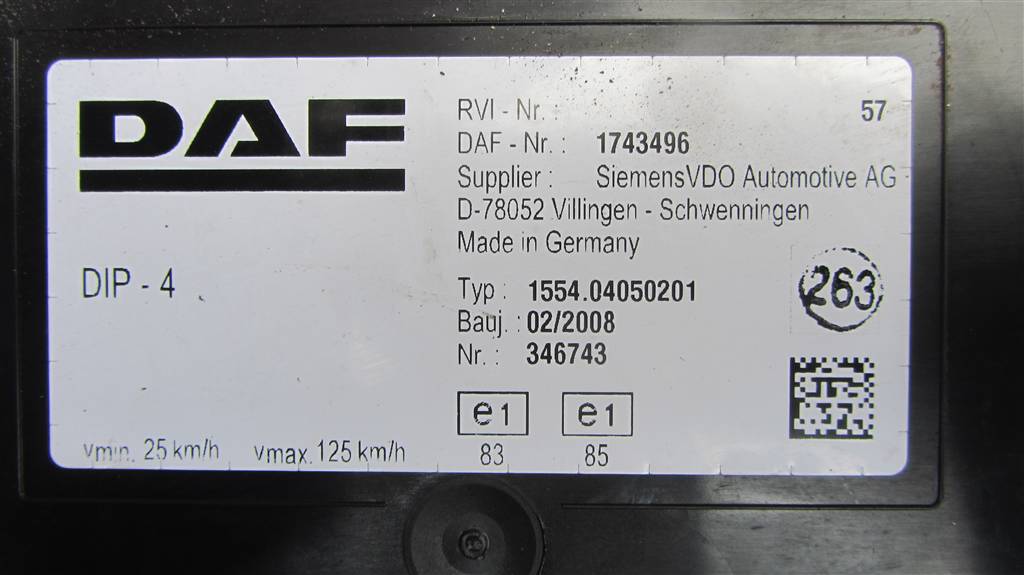 Щиток приборов (приборная панель) для DAF Xf 105  1743496