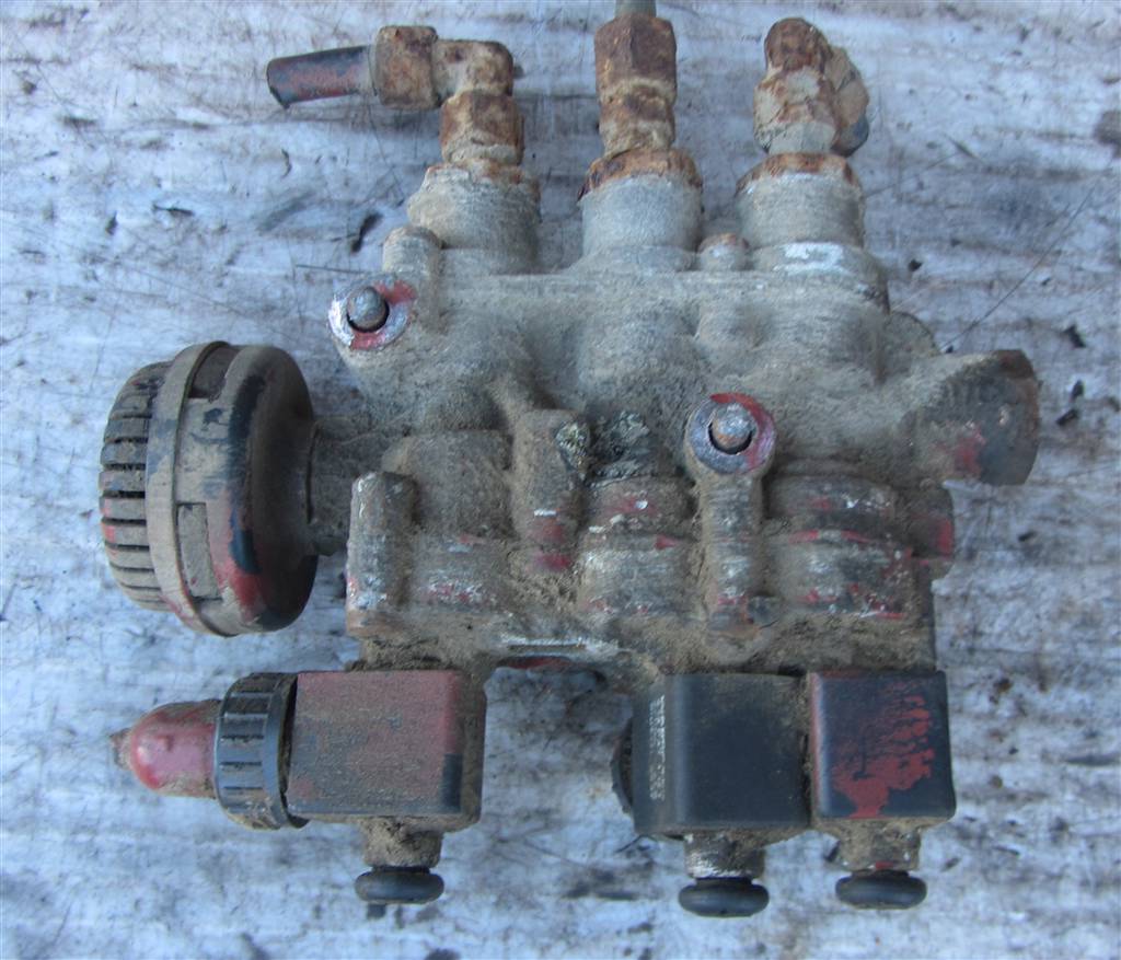 Кран уровня подвески для Renault MAJOR