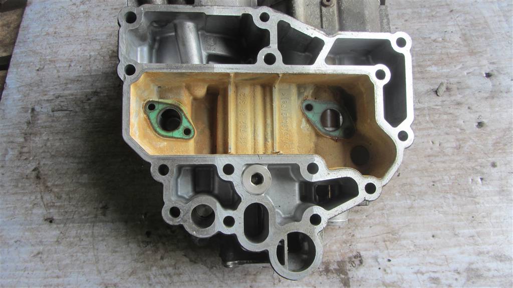 Корпус масляного фильтра для MAN TGX 51050007168