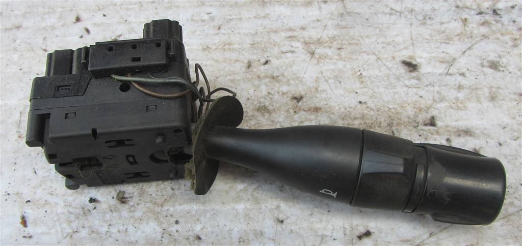 Переключатель подрулевой (стрекоза) для Renault Premium DXI 5010589561