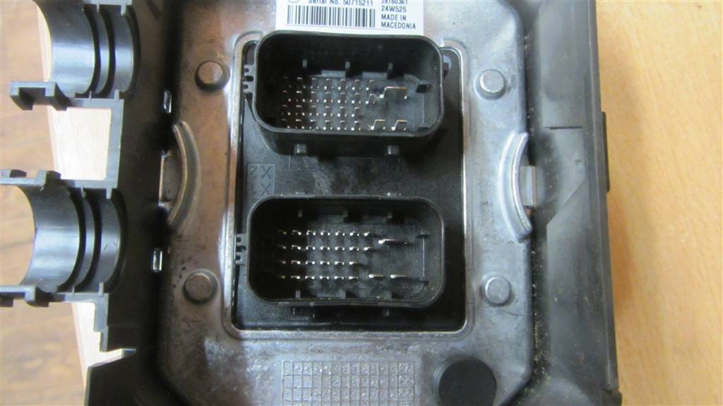 Блок управления светом для Renault T 22771624