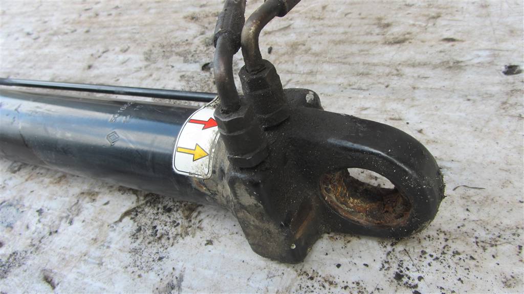 Цилиндр подъёма кабины для Renault Magnum DXI 5010629264