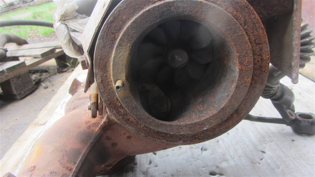 Турбокомпрессор для DAF Xf 105  1897354