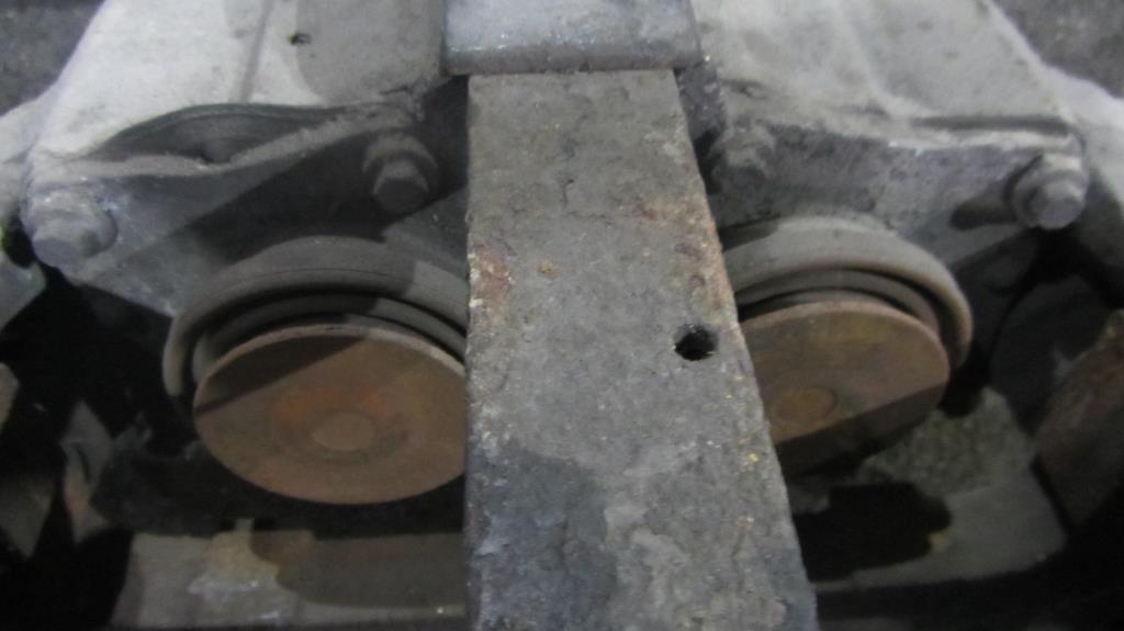 Суппорт передний правый для Renault Premium Dci 5010393685