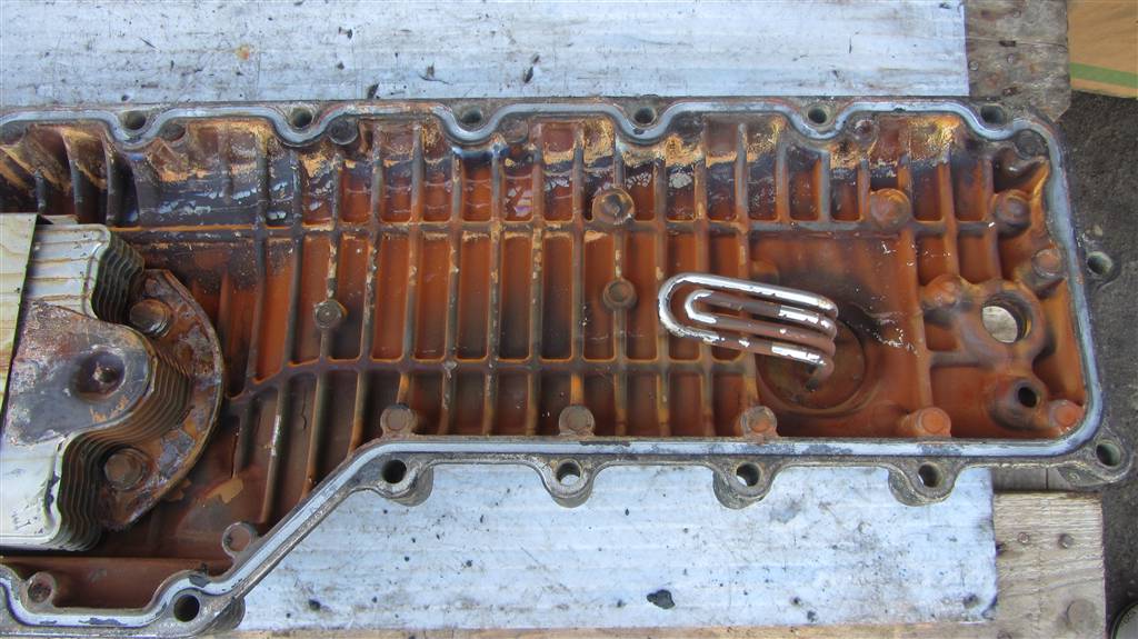 Крышка водомасляного радиатора для Volvo FH13 20952964