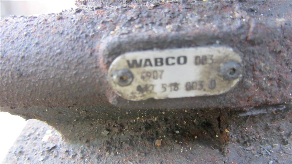 Компрессор пневматический для DAF Xf 105  1696197