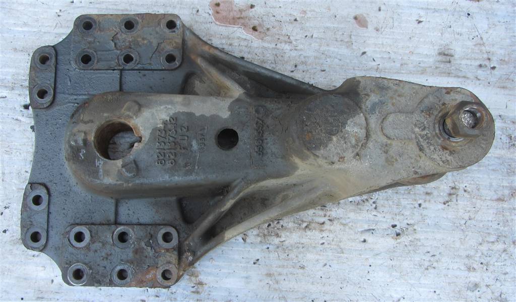 Кронштейн полурессоры для Renault Premium DXI 7421682250