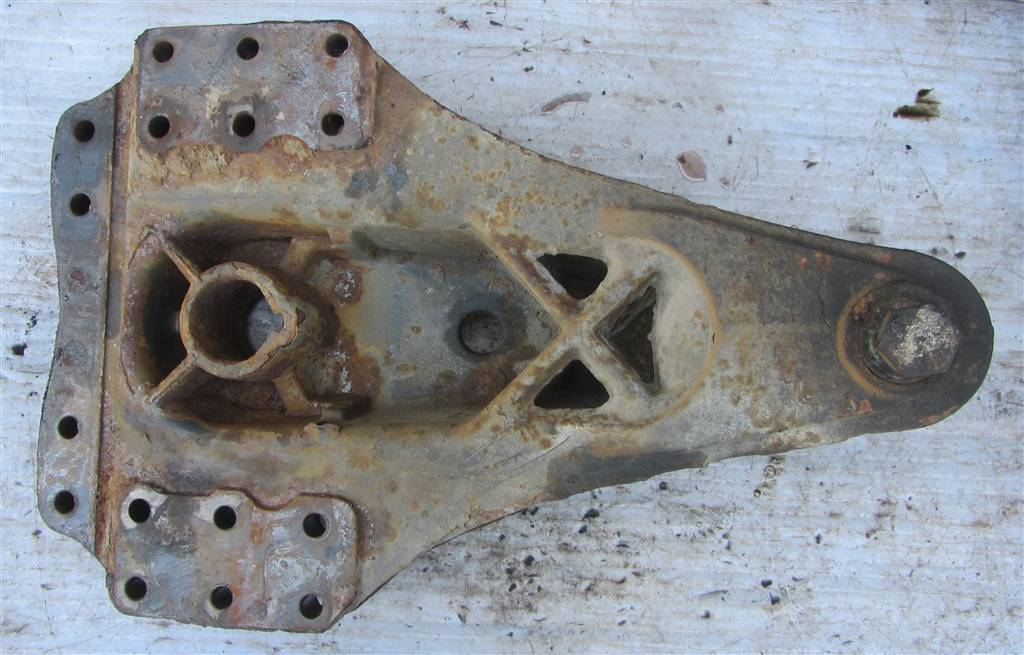 Кронштейн полурессоры для Renault Premium DXI 7421682250