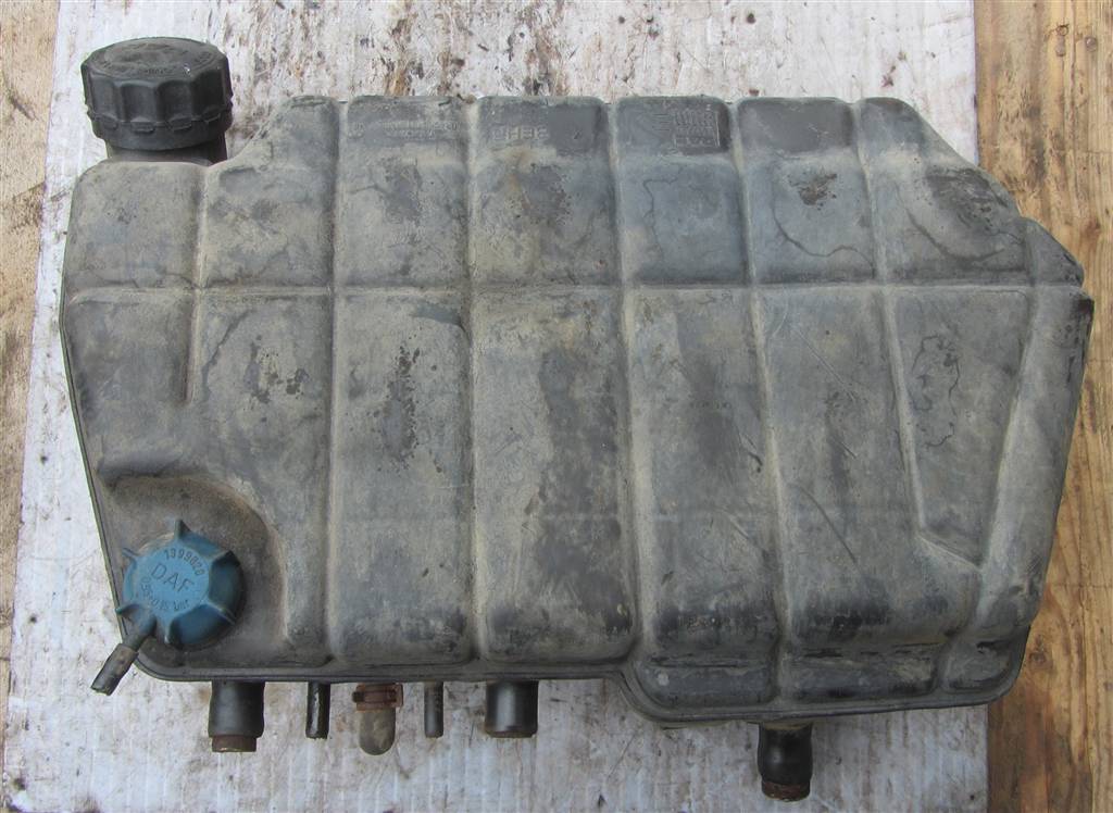 Бачок расширительный для DAF Xf 95 1607794