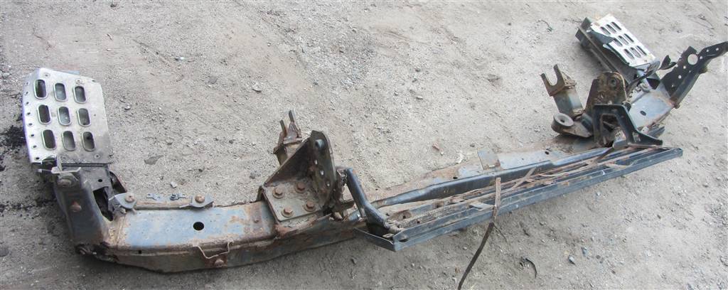 Усилитель бампера переднего для Volvo FH13 20467442