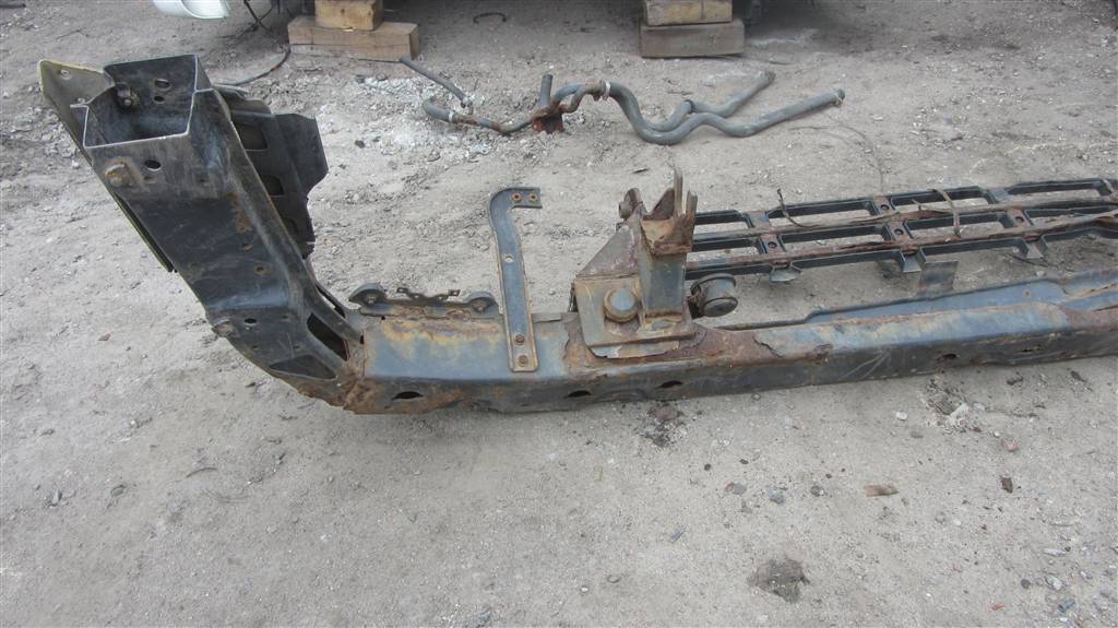 Усилитель бампера переднего для Volvo FH13 20467442