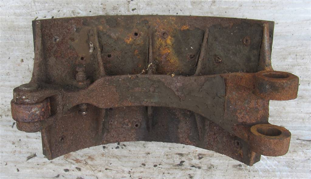 Тормозные колодки для Renault MAJOR 5600104635