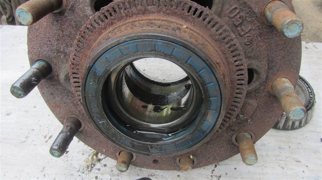 Ступица задняя для Renault MAJOR