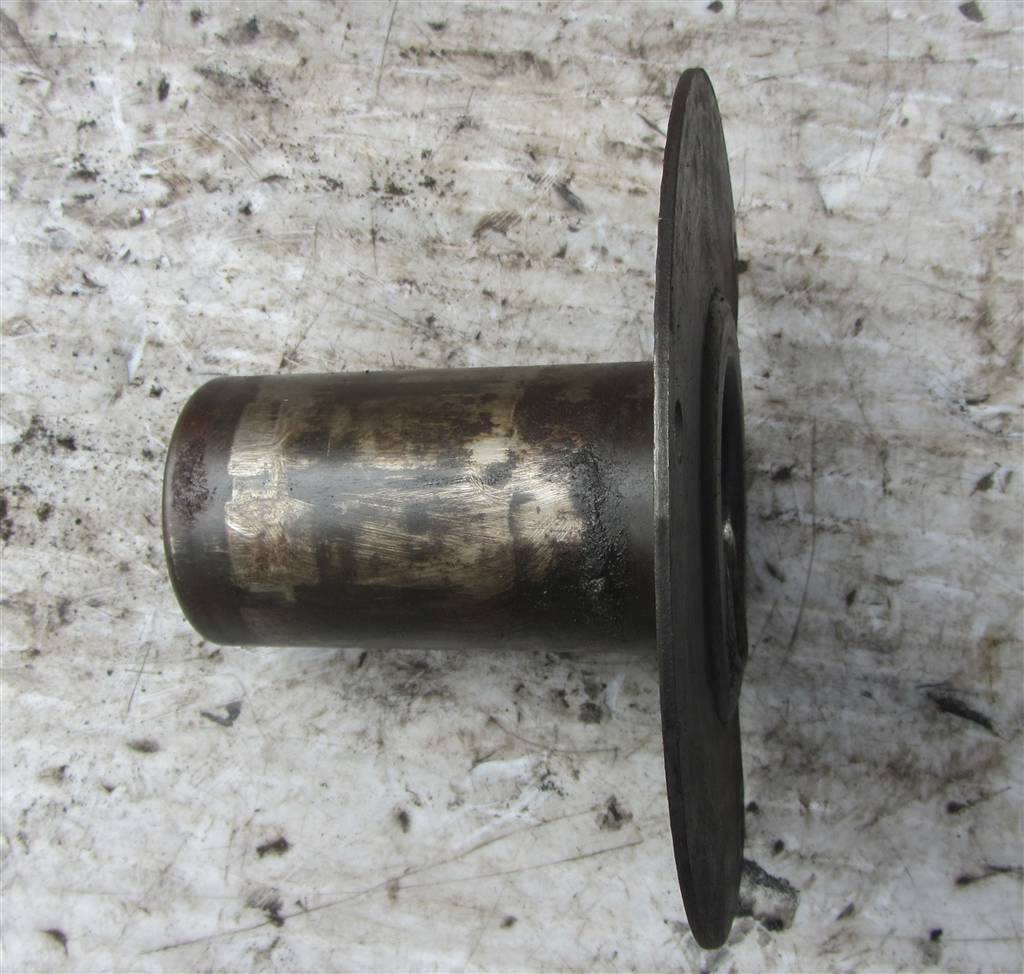 Крышка коробки передач для Renault  Midlum 1346302056