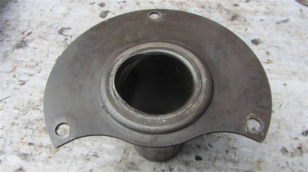 Крышка коробки передач для Renault  Midlum 1346302056